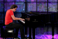 b01e0062-b487-4b7d-b25a-6e7240de44ab-PIANO