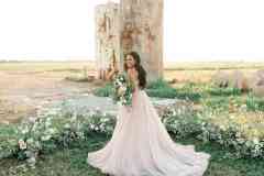r10_2x_ten23-photography-wedding-dress-silhouettes