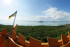 varhegyikilato5